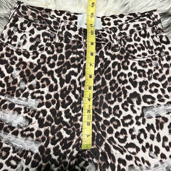 One Teaspoon Animal Print Trucker Cut Off Shorts 24 Fit like 26 - Picture 10 of 11